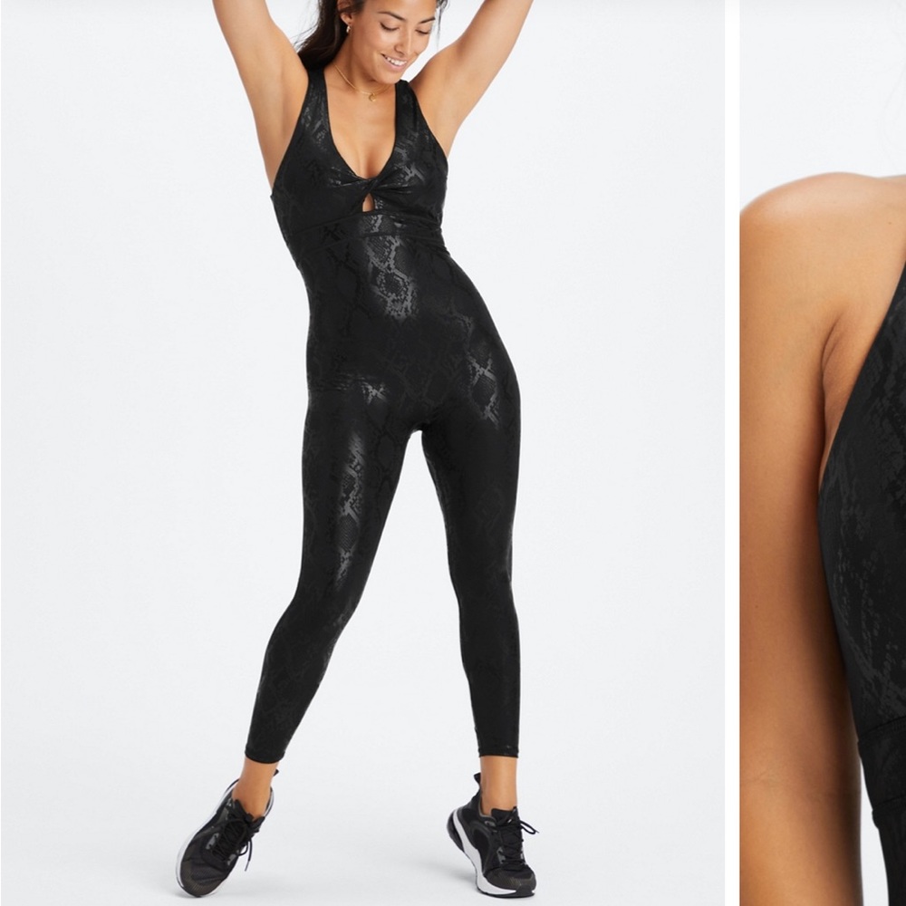 NWT Fabletics Twist Front Black Foil 7/8 Onesie